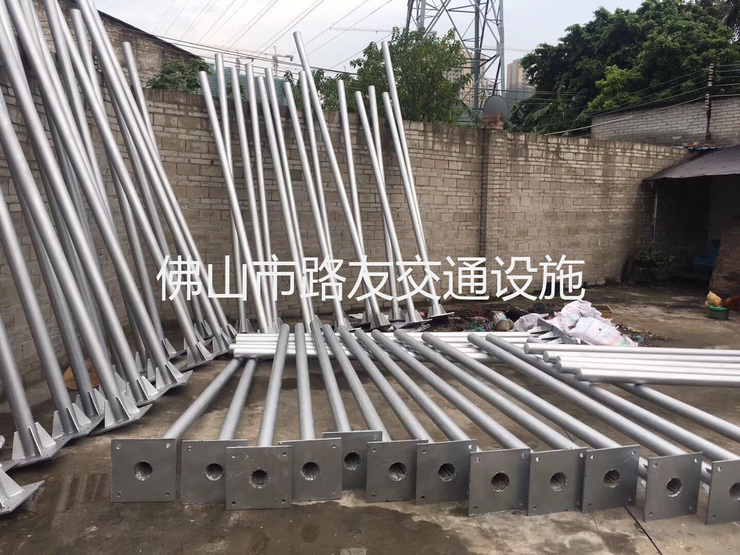 標(biāo)牌立柱
